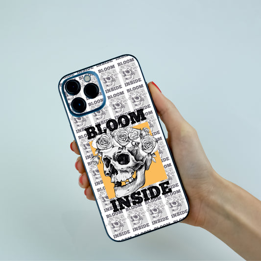 BLOOM INSIDE - SKULL FACE 01